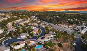 1945 Boulders Ln, Alpine, CA 91901
