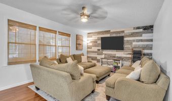 46 Ravenwood Blvd, Barnegat, NJ 08005