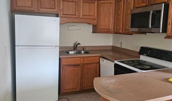 36 COURTSIDE Dr A-24, Dover, DE 19904