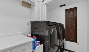 671 QUIETWATER Cv, Altamonte Springs, FL 32701