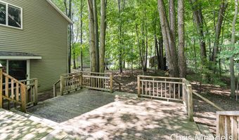 11121 Timberline Dr, Allendale, MI 49401