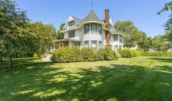 721 6th Ave E, Alexandria, MN 56308