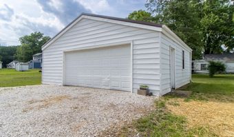 100 N AUSTIN Ave, Abingdon, IL 61410