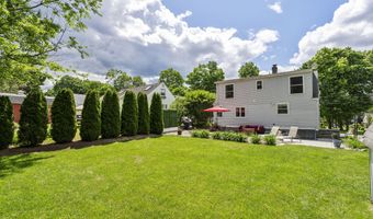 22 Rowe Pl, Bristol, CT 06010
