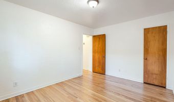 215 Madison St NE, Albuquerque, NM 87108