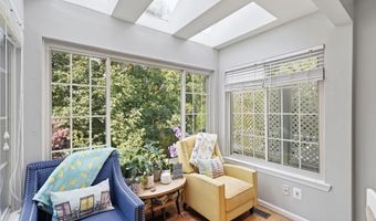 44040 GALA Cir, Ashburn, VA 20147