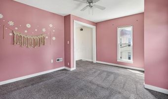 37 College St, Alexandria, OH 43001