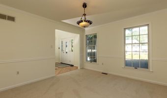 293 CHIPPENHAM Ln, Hockessin, DE 19707