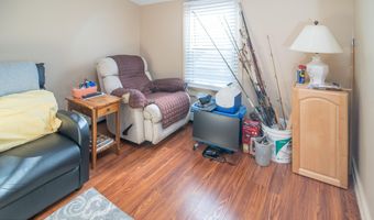 55 Lower Main St, Aberdeen, NJ 07747