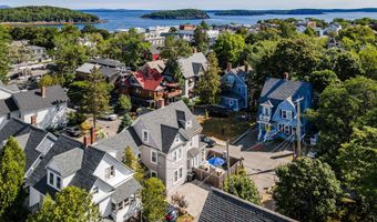 11 Roberts Ave, Bar Harbor, ME 04609
