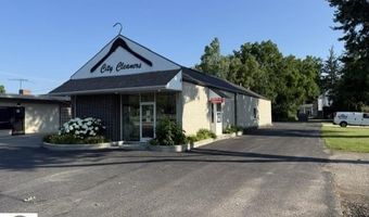 316 W Superior St, Alma, MI 48801