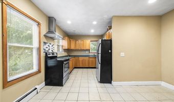 423 Pine St, Central Falls, RI 02863