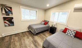 1409 S McCoy St, Aberdeen, SD 57401