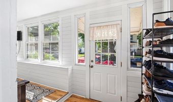 203 ALBANY Ave, Barrington, NJ 08007