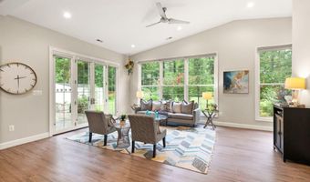 5104 BIRCH Ln, Annandale, VA 22003