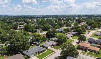 4700 Clearview Dr, Bartlesville, OK 74006