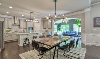 205 Colfax Dr, Boiling Springs, SC 29316