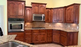 4205 SW Jasmine St, Bentonville, AR 72713