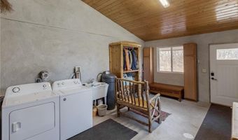 3895 Division St W, Backus, MN 56435