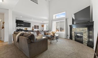 2231 NW Chapel Ln, Ankeny, IA 50023