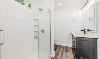 2521 Rocky Crk, Macon, GA 31206