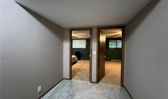 1123 Glades Dr, Altoona, WI 54720