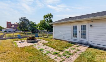 105 E Main St, Anna, OH 45302