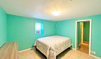 1102 W Brown Ave, Alpine, TX 79830