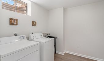 7471 TOWCHESTER Ct, Alexandria, VA 22315