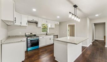 4000 HAZELWOOD Rd, Adamsville, AL 35005