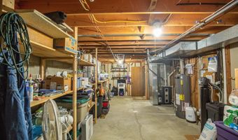 122 Parkside Dr, Algona, IA 50511