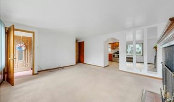 34 Berkeley Ave, Belleville, NJ 07109
