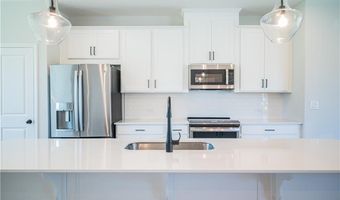 756 Payton Ln, Acworth, GA 30102