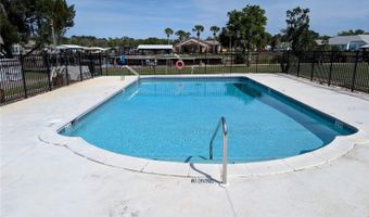 1640 JUNO Trl 101A, Astor, FL 32102
