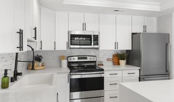 524 Via De La Valle H, Solana Beach, CA 92075