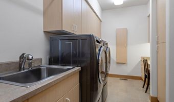 3352 NW Windwood Way, Bend, OR 97703