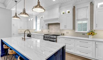 103 Seaside Pl, Sea Girt, NJ 08750