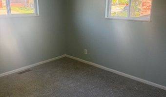 1449 Biloxi Ln, Beech Grove, IN 46107