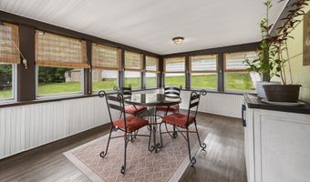 139 Contour Dr, Cheshire, CT 06410
