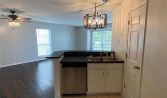 1310 Crossings Ct B, Ballwin, MO 63021