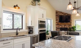 10009 Jefferson St, Yucaipa, CA 92399