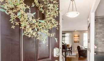 2429 S FRONT St, Allentown, PA 18103