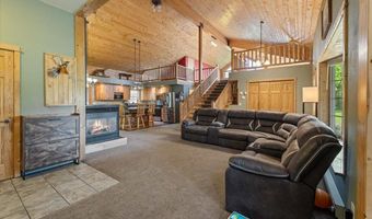 522 S 3rd St, Aurora, MN 55705