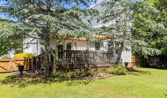619 Huff Dr, Winterville, NC 28590