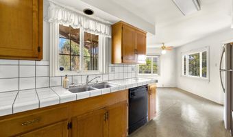 9281 Madison Ave, La Mesa, CA 91941