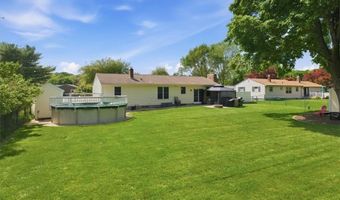 127 Sun Valley Dr, Cumberland, RI 02864