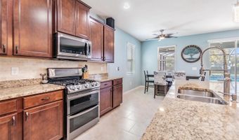 6406 TRITON Ln, Apollo Beach, FL 33572