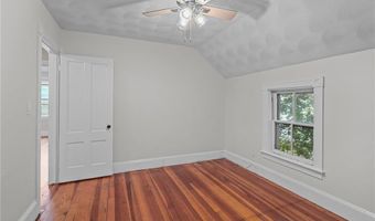 140 Main St, Lincoln, RI 02838