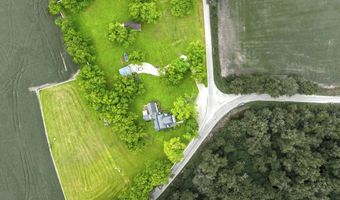 12801 E Edgewater Dr, Albany, IN 47320