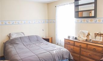 2322 New Milford Rd, Atwater, OH 44201